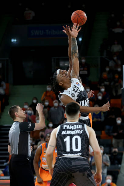 而是技术 而是技术