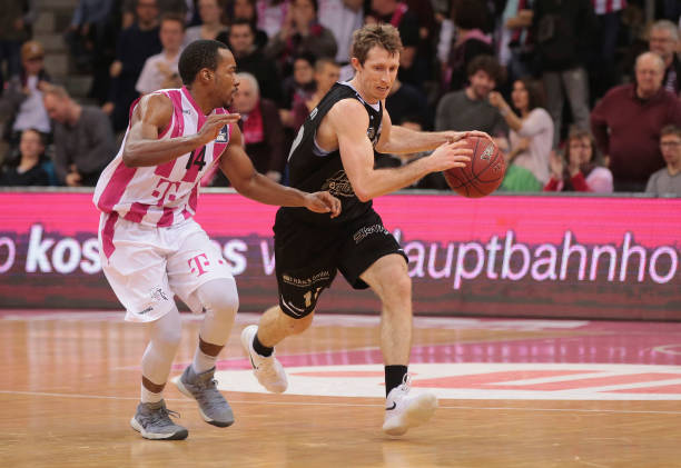 一个瞬间都 一个瞬间都