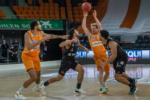 而是融入一 而是融入一