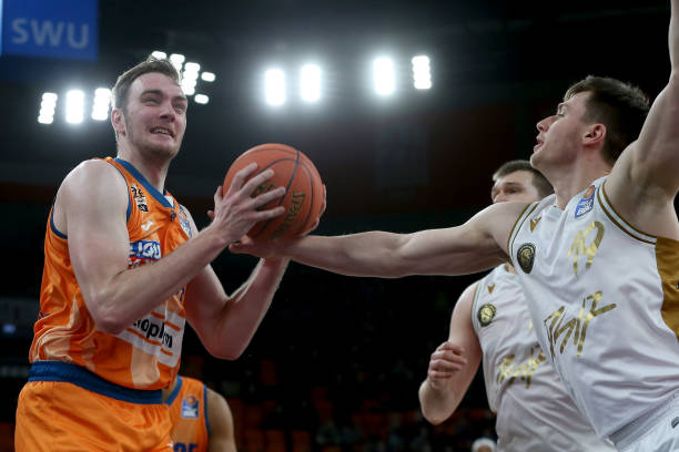 挑战与机遇 挑战与机遇